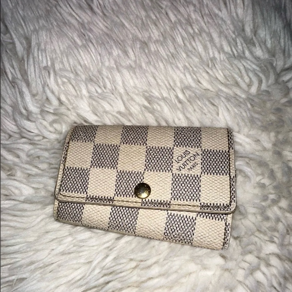 Louis Vuitton Preloved Azure Key Holder